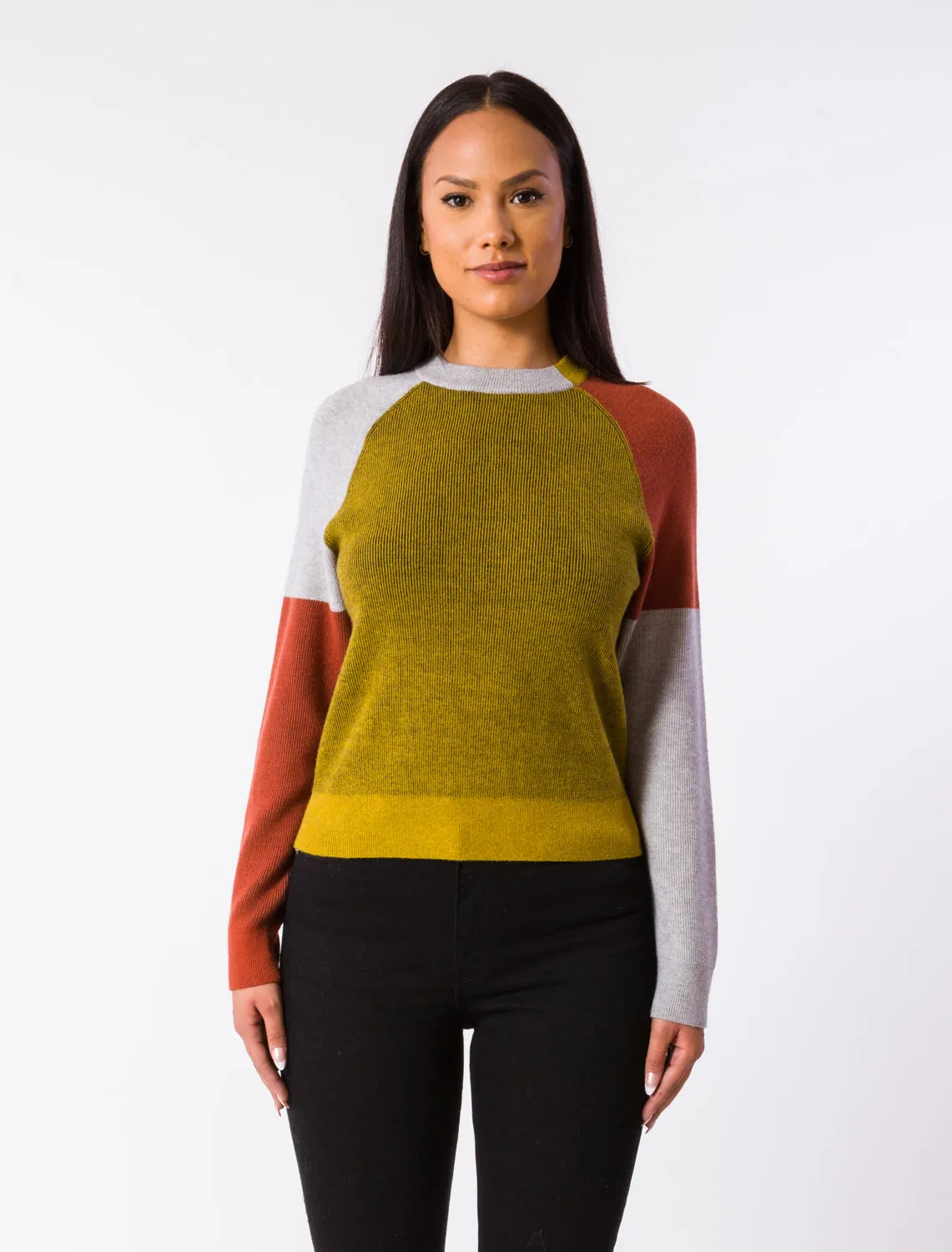 AZUMI SWEATER