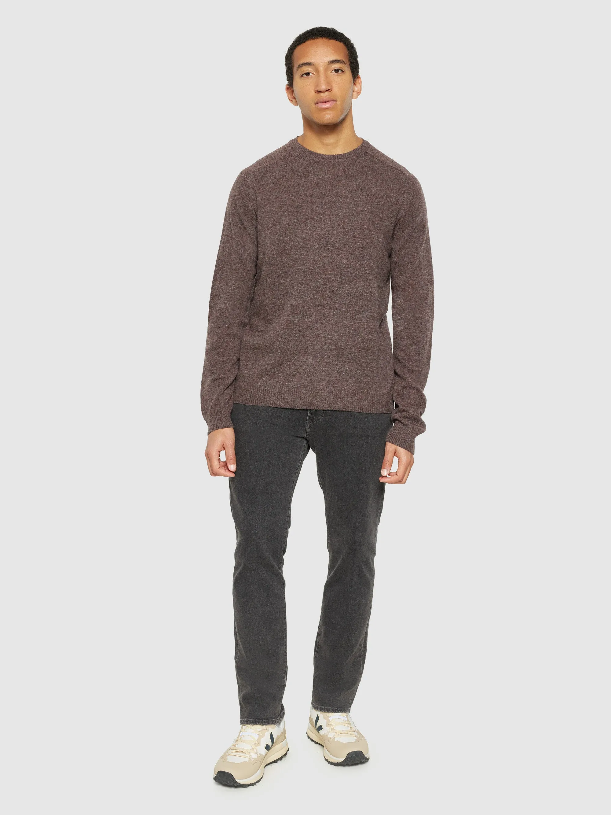 Basic o-neck knit - Demitasse (brown)