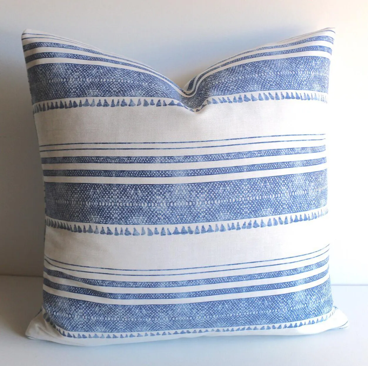 Chambray: Tassel Print Linen Pillow Cover