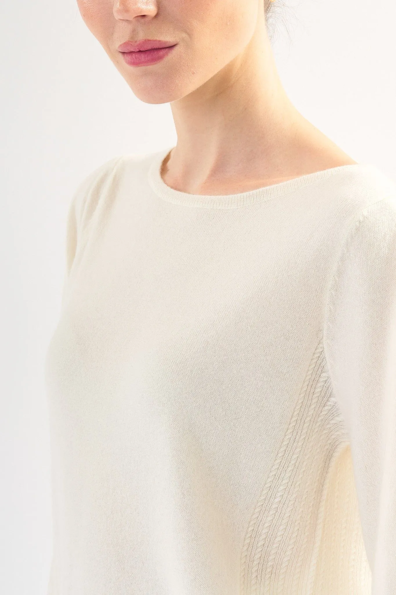 Robertson Madison 100% Cashmere Wide Shoulder Crewneck CC-260 | Ivory