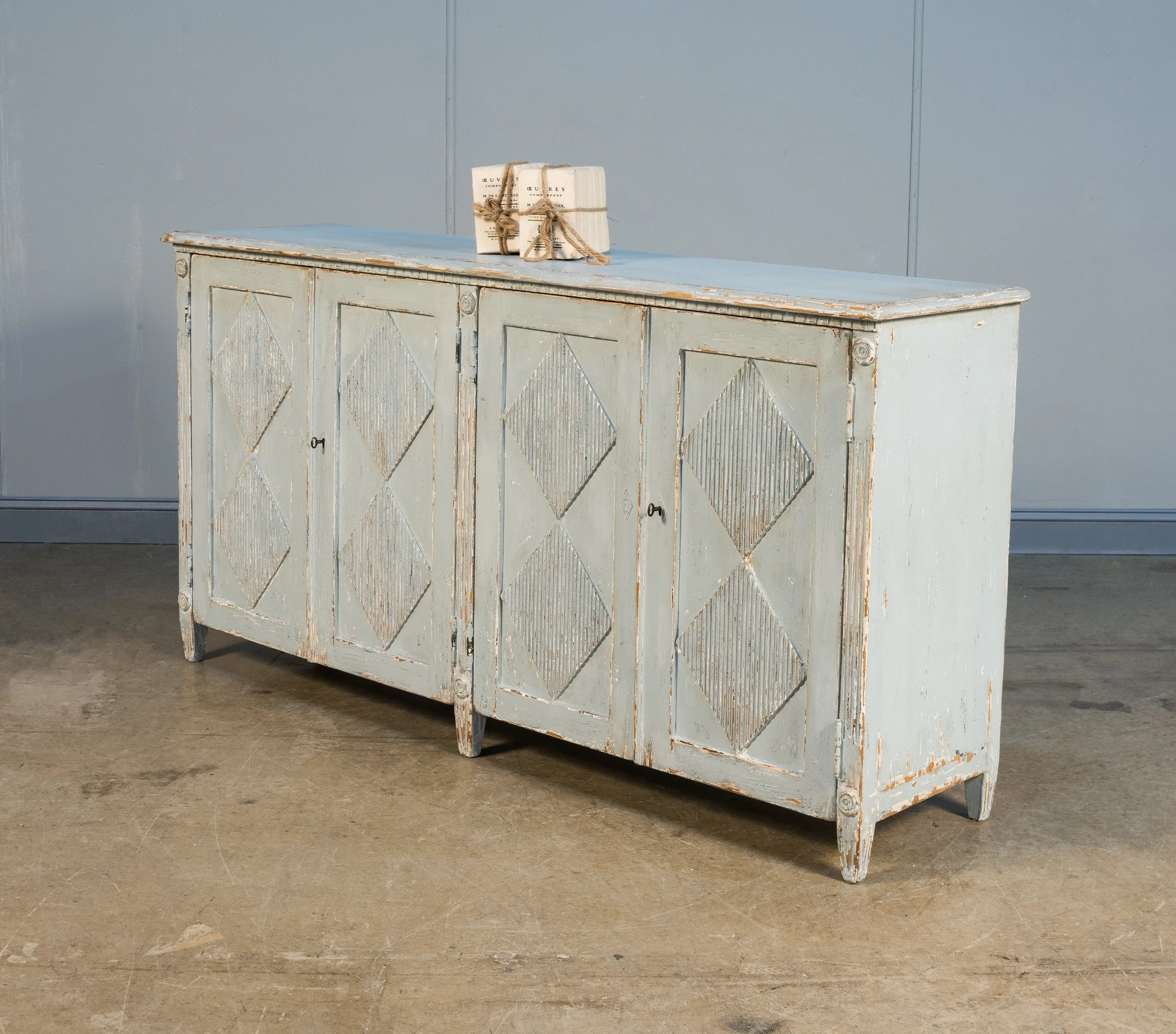 Sarreid - Roanne Sideboard - Blue - Traditional